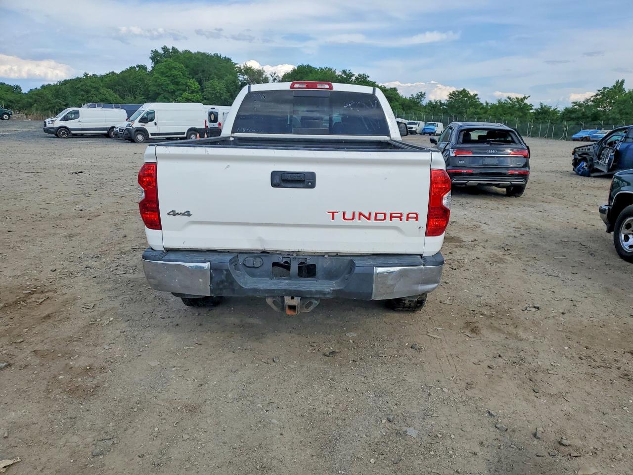 Toyota Tundra Sr5
