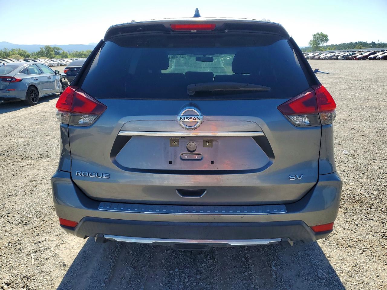 Nissan Rogue Sv