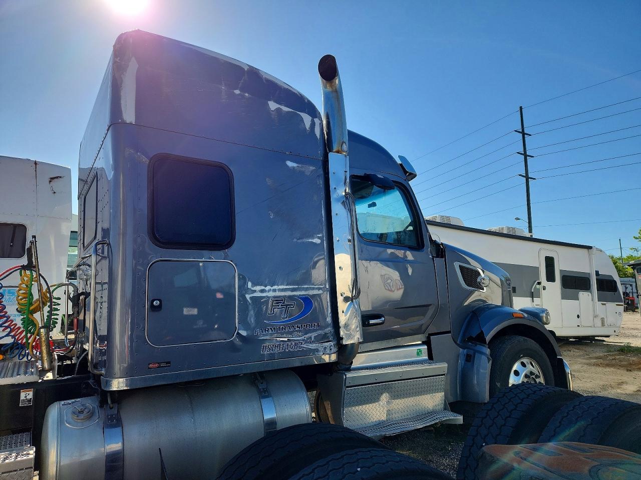 Peterbilt 567