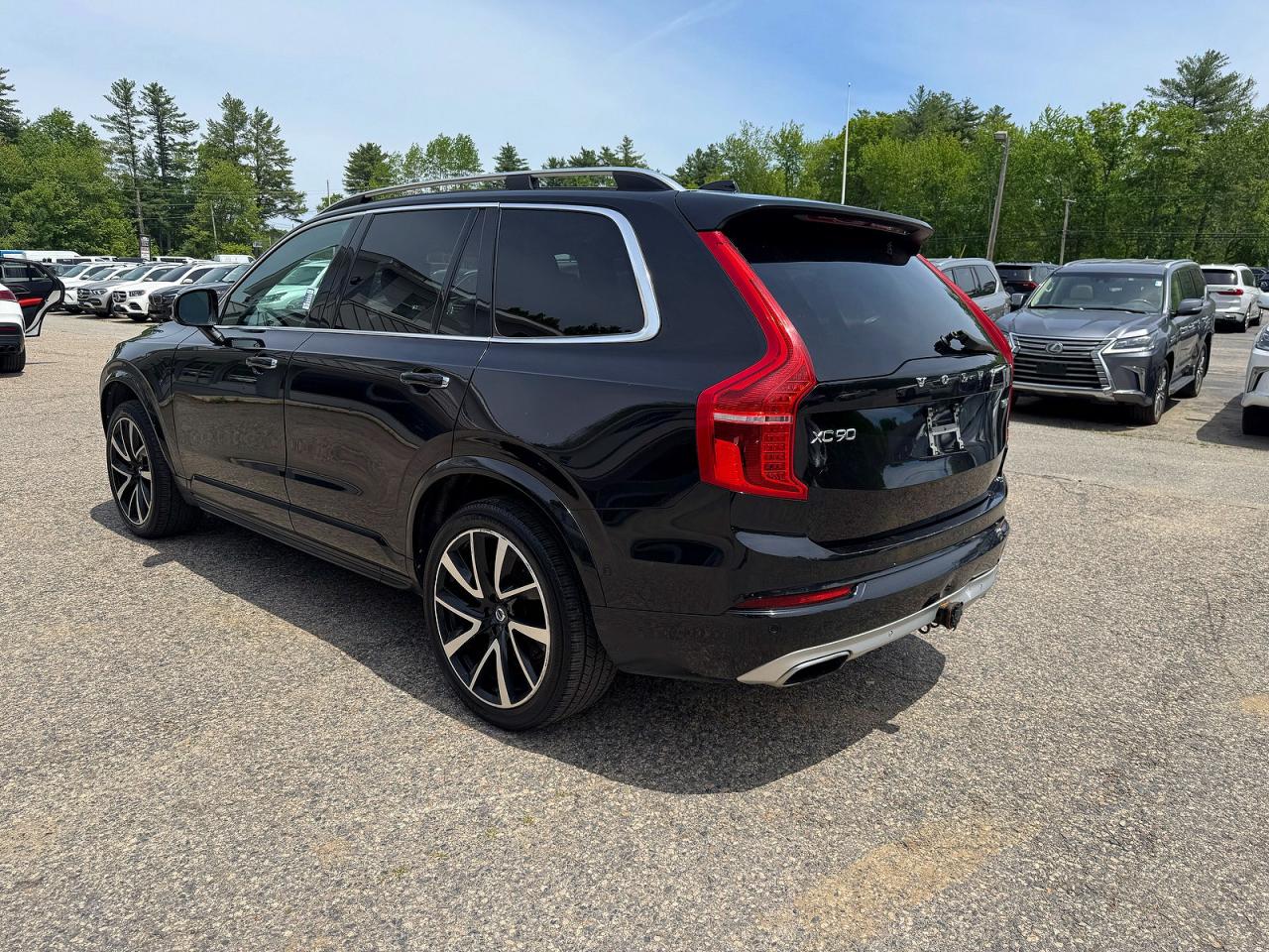Volvo XC90 T6