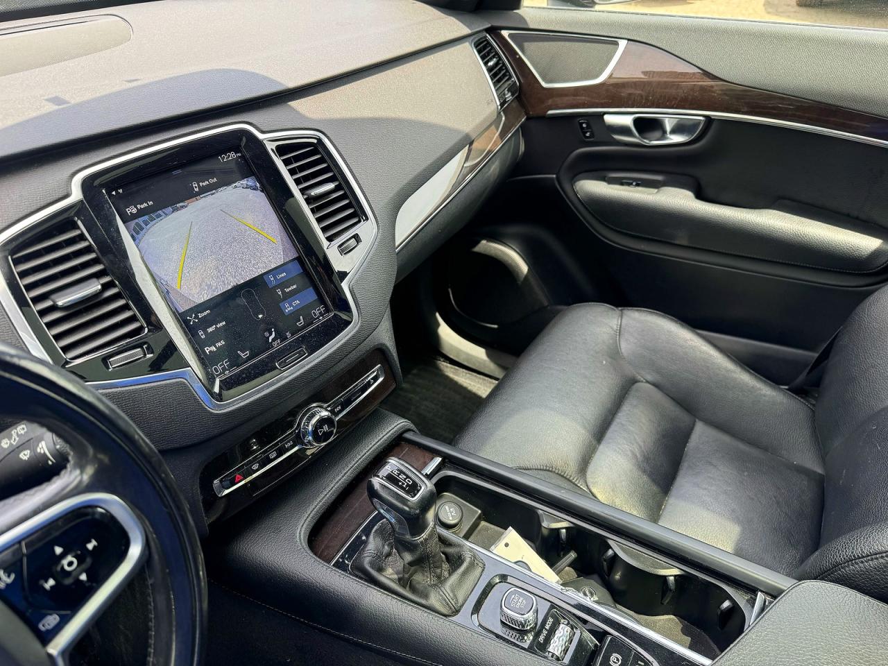 Volvo XC90 T6