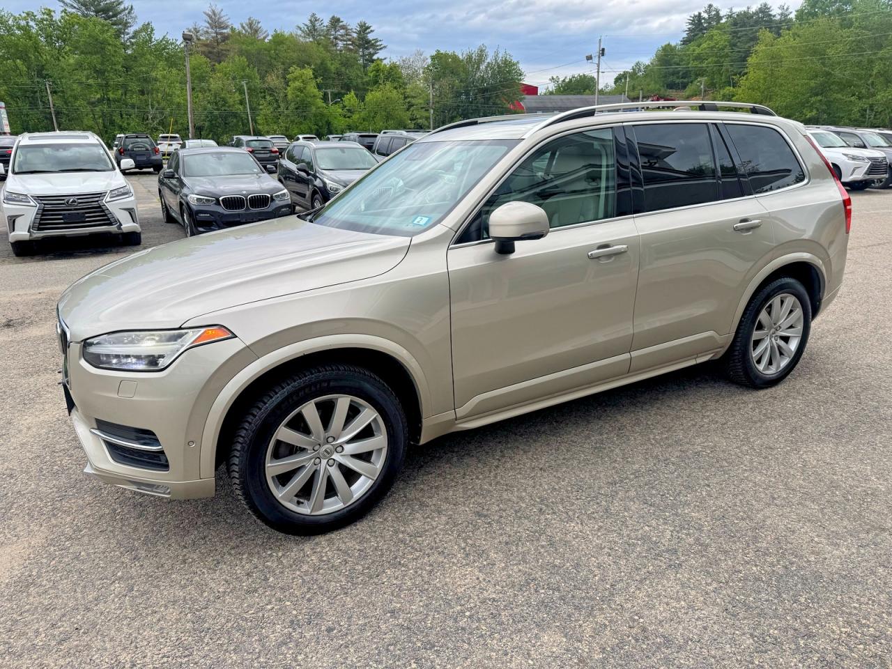 Volvo XC90 T6
