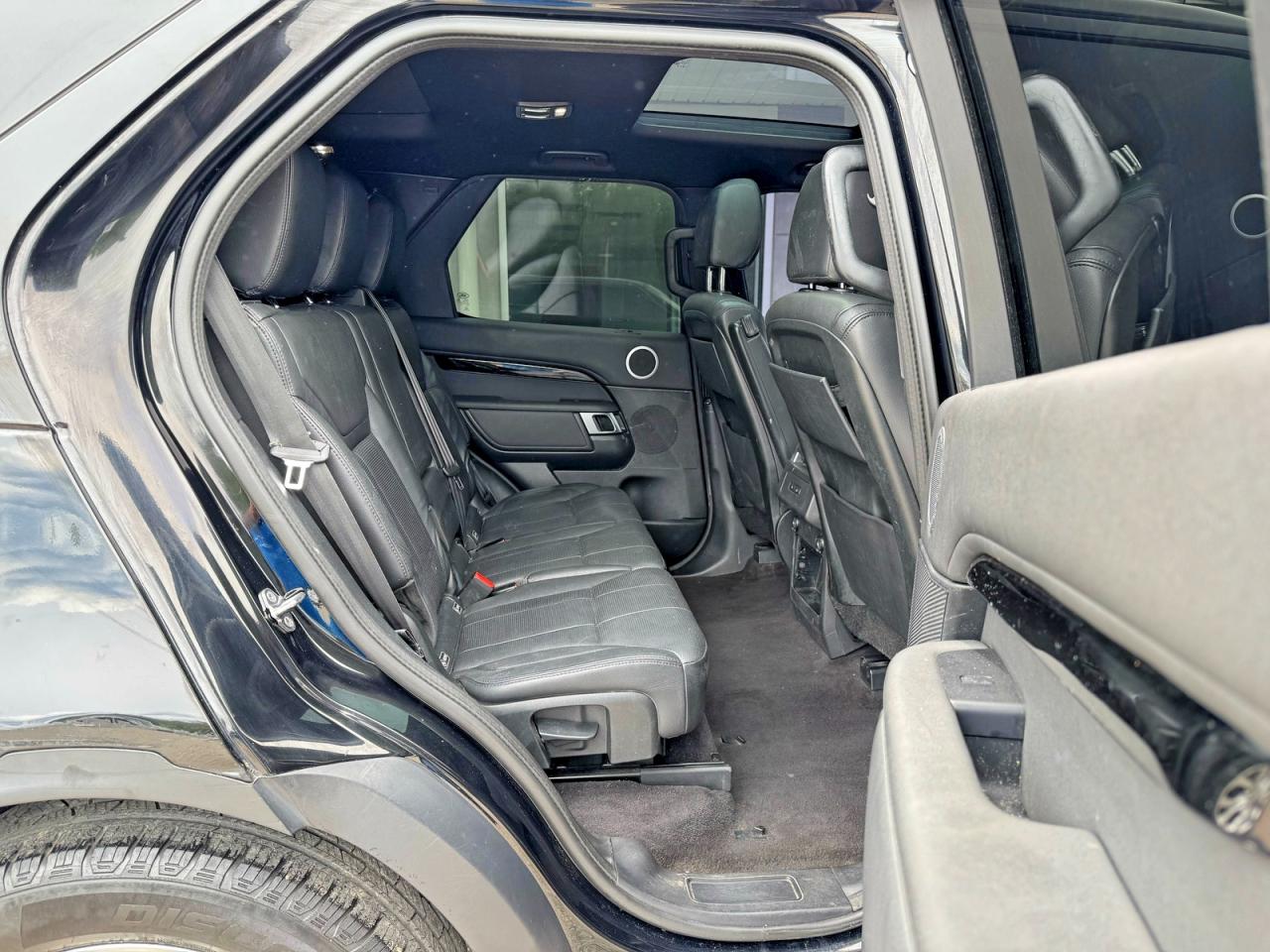 Land Rover Discovery Se