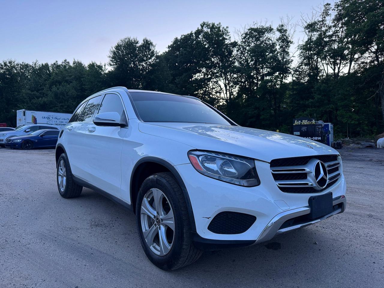 Salvage Mercedes-Benz GLC Image