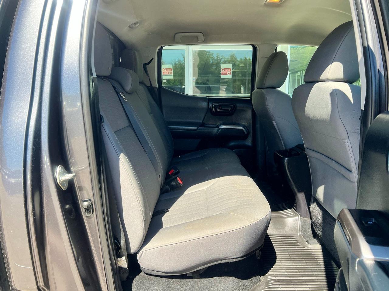 Toyota Tacoma Sr5 V6
