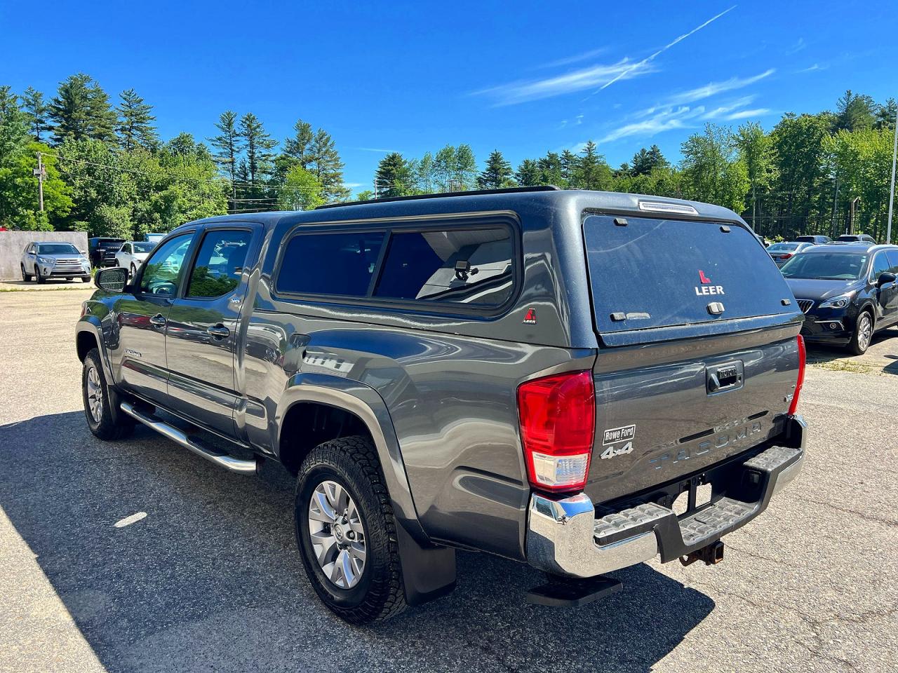 Toyota Tacoma Sr5 V6
