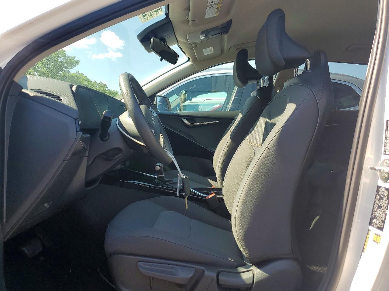 Kia Niro Lx