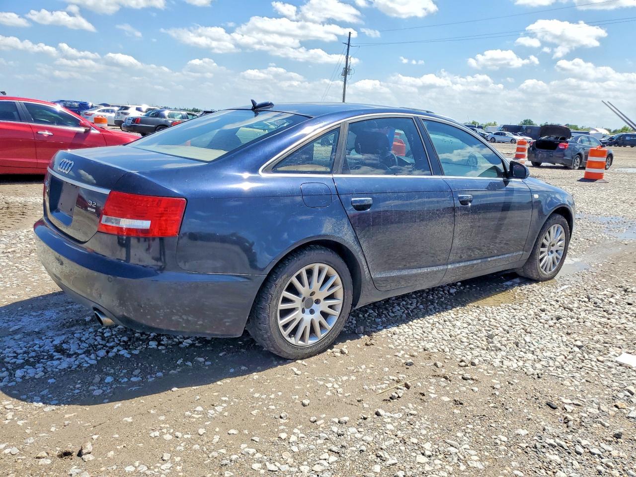 Audi A6 3.2 Quattro