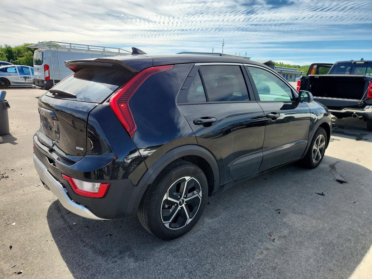 Kia Niro Lx