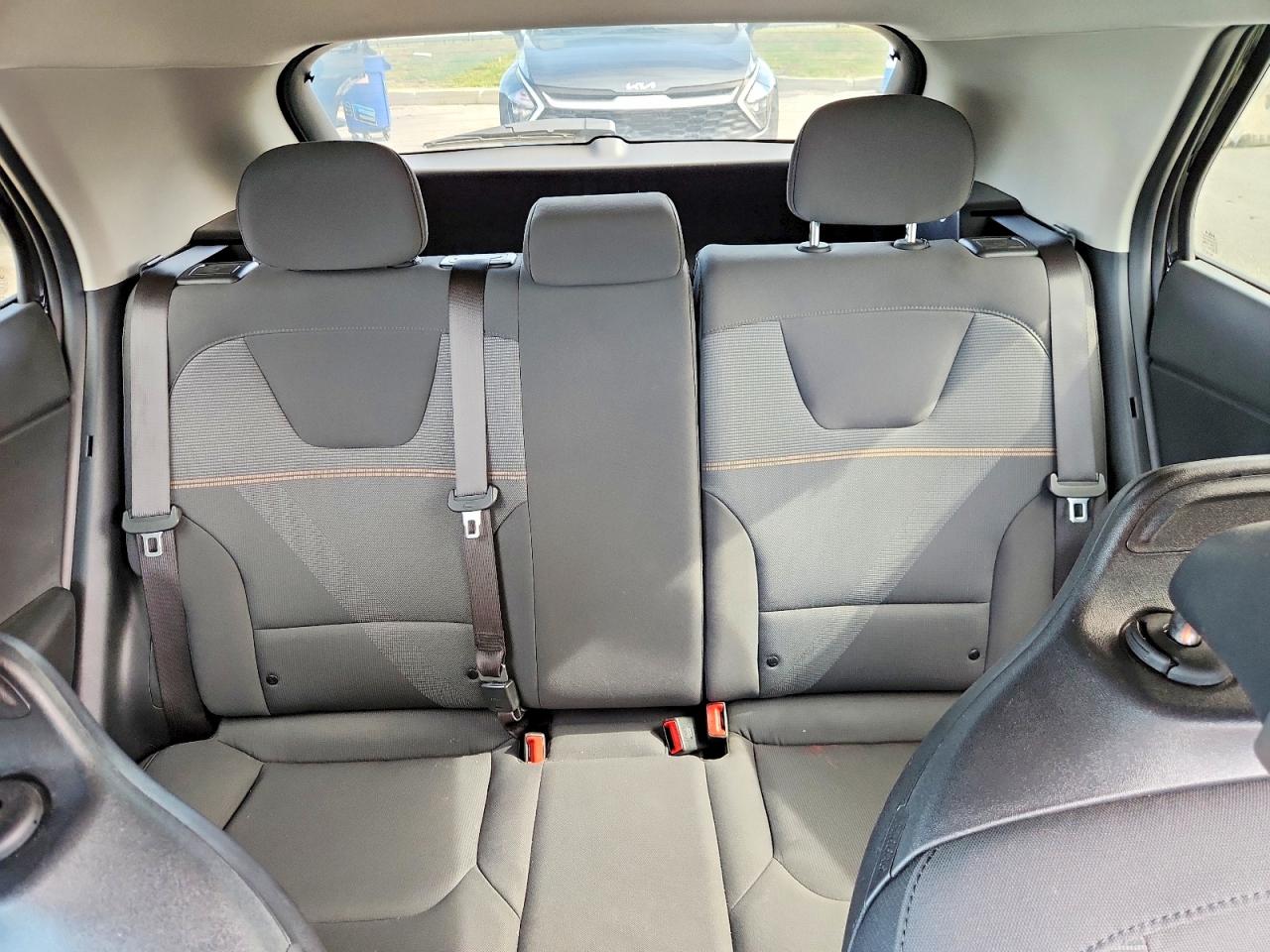 Kia Niro Lx