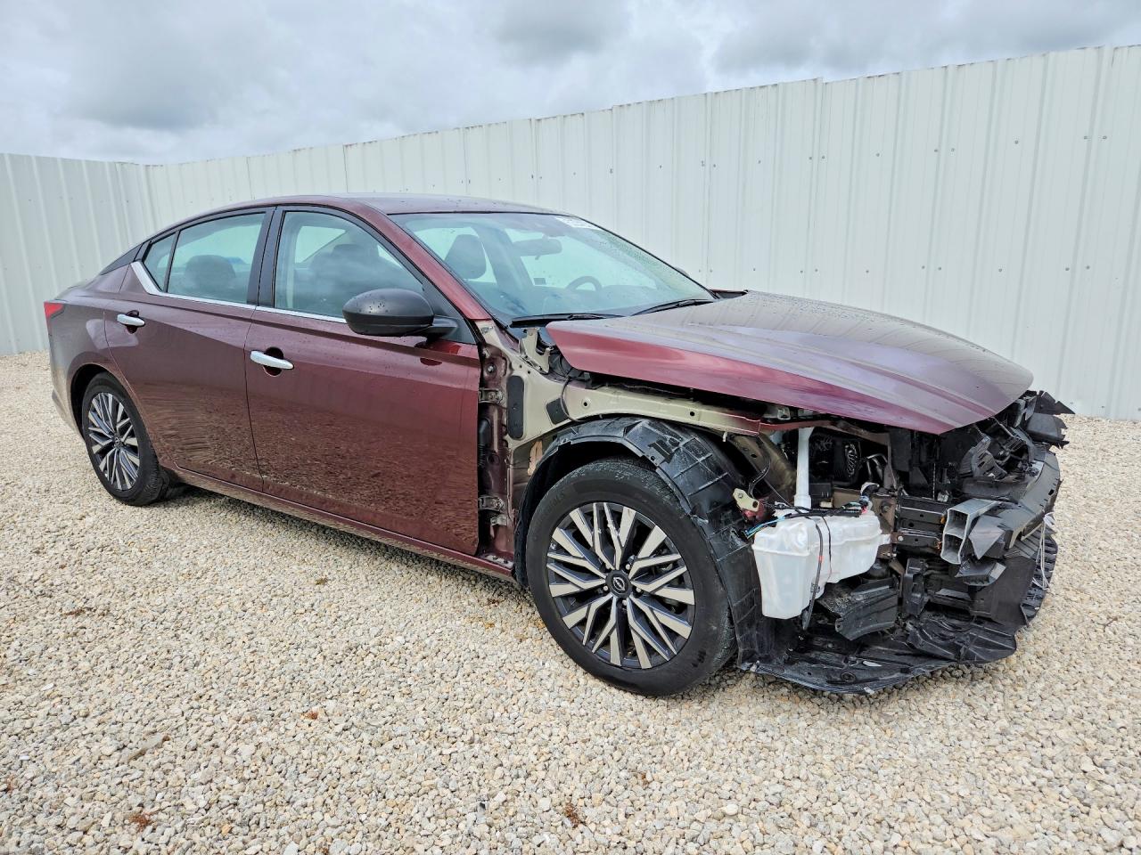 Nissan Altima Sv