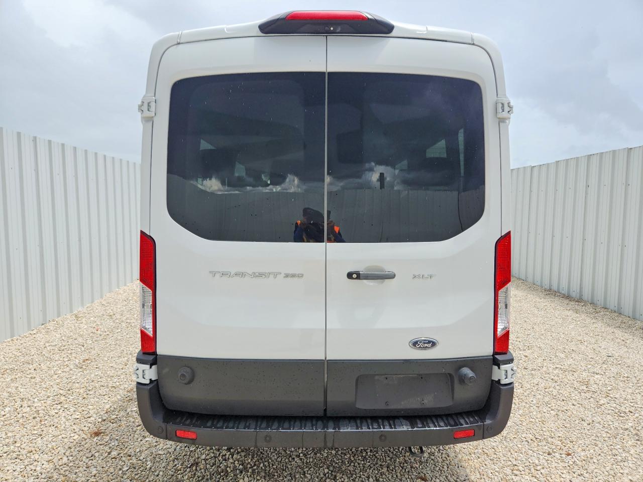 Ford Transit T-350