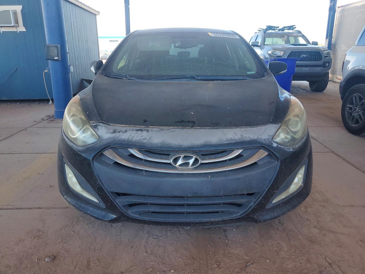 Hyundai ELANTRA Base