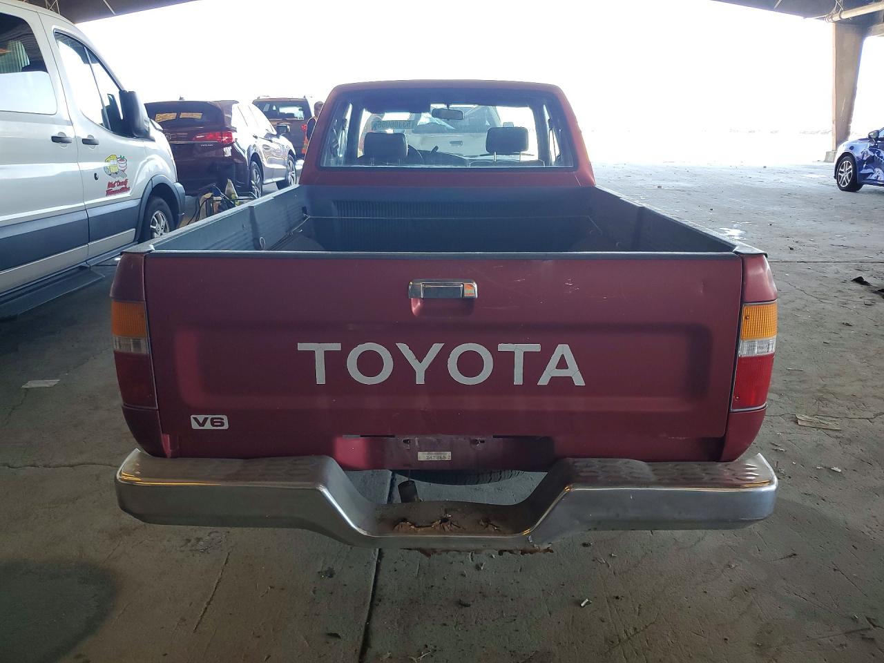 Toyota Pickup Deluxe