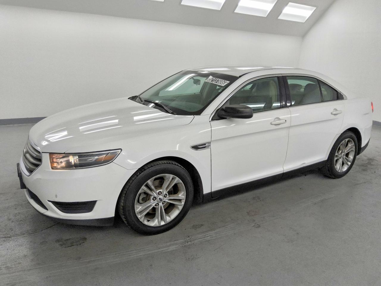 Ford Taurus Se