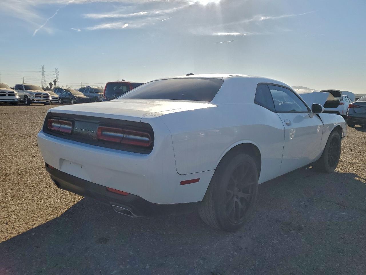 Dodge Challenger Sxt