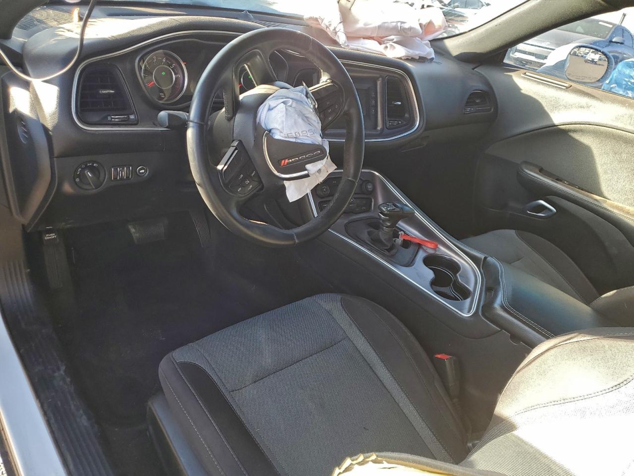 Dodge Challenger Sxt