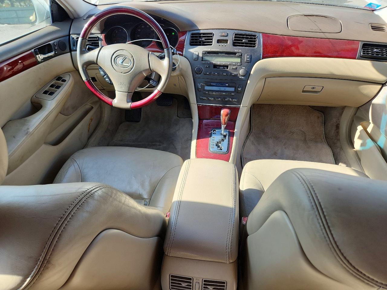 Lexs Es300