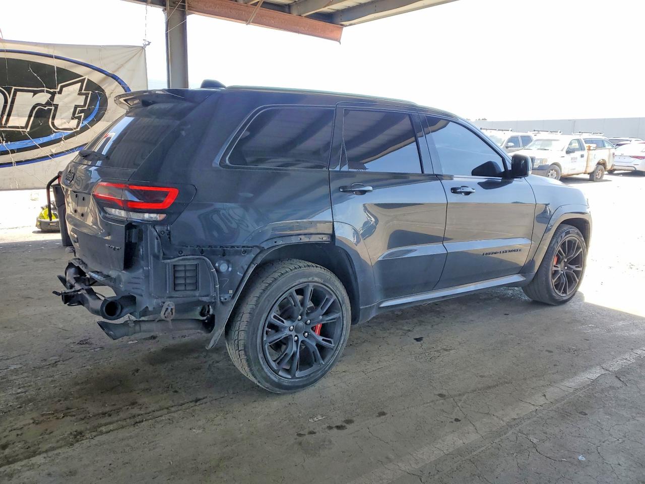 Jeep Grand Cherokee Srt-8