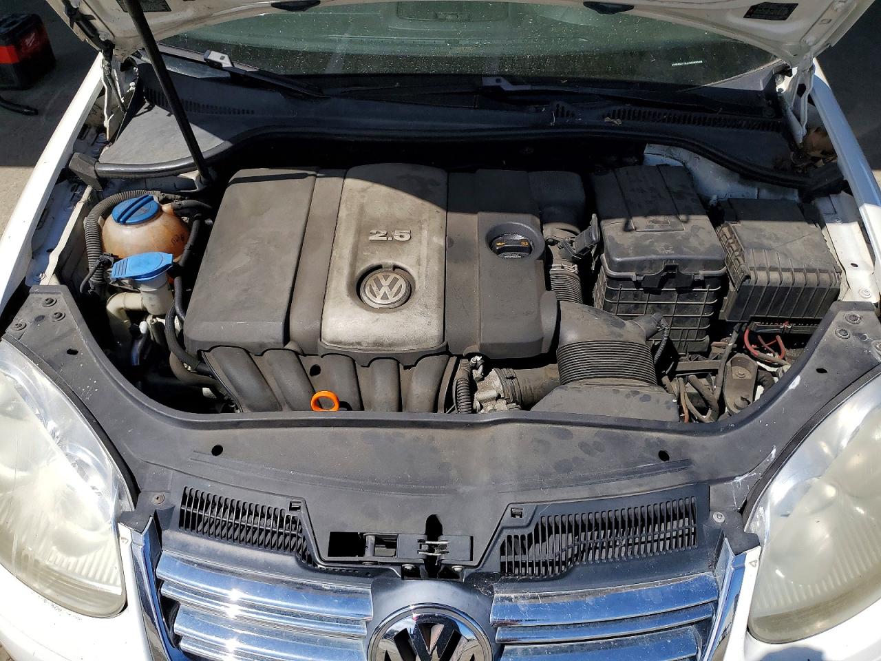 Volkswagen Jetta 2.5 Option Package 1