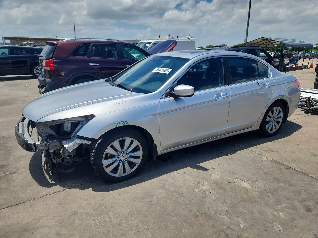 Salvage Honda Accord Image