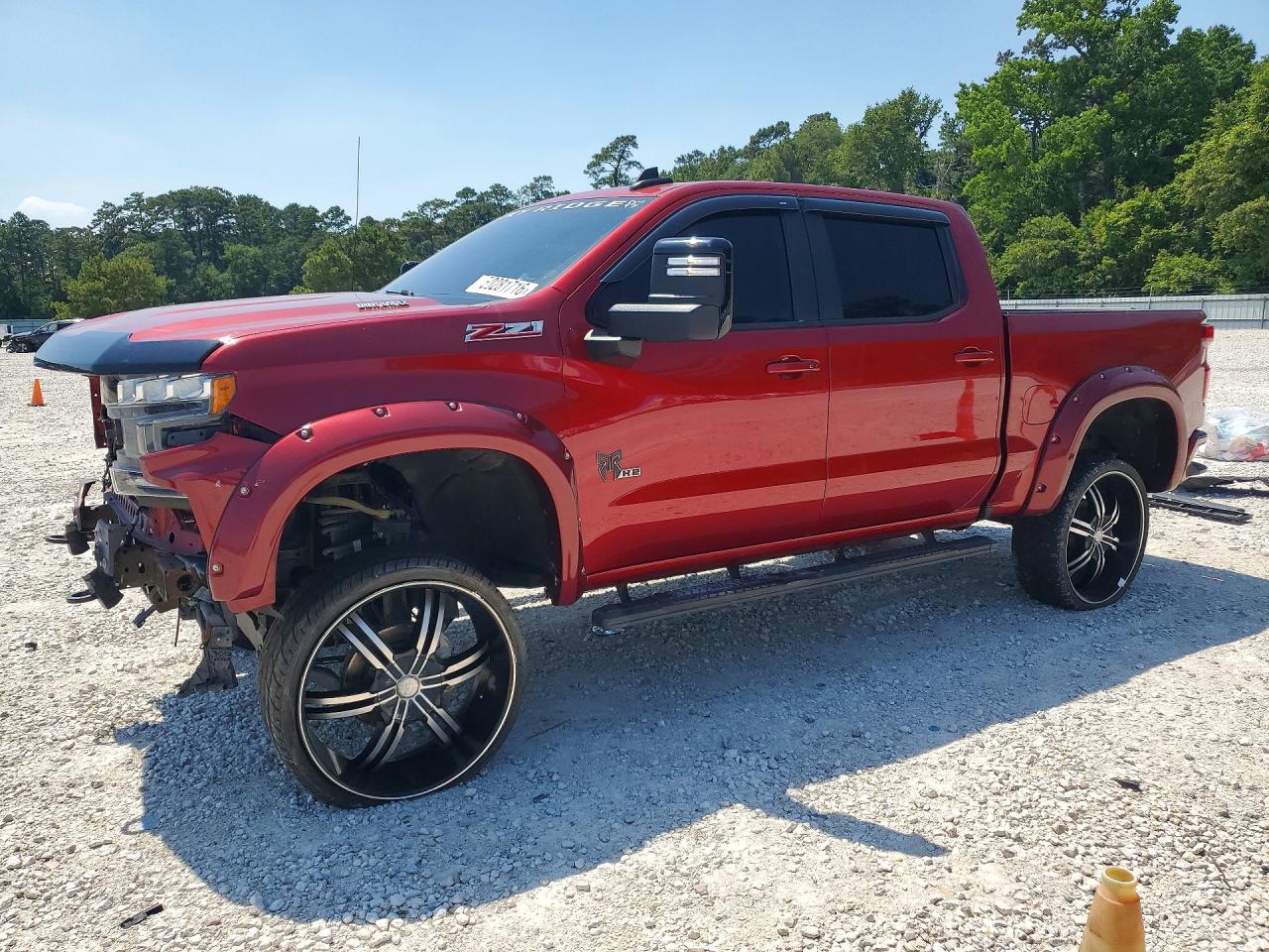 Salvage Chevrolet Silverado Image