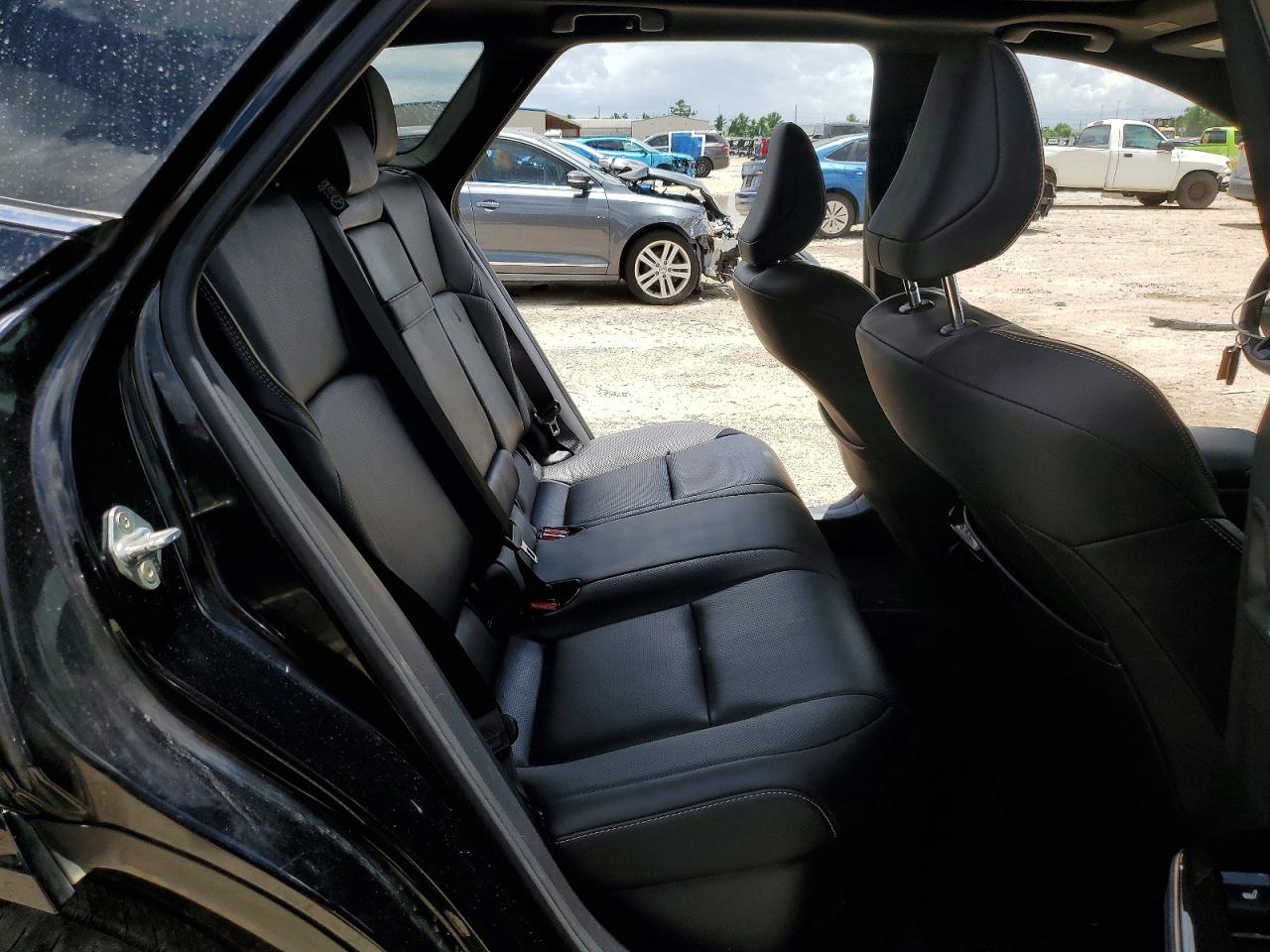 Toyota Crown Signia Limited