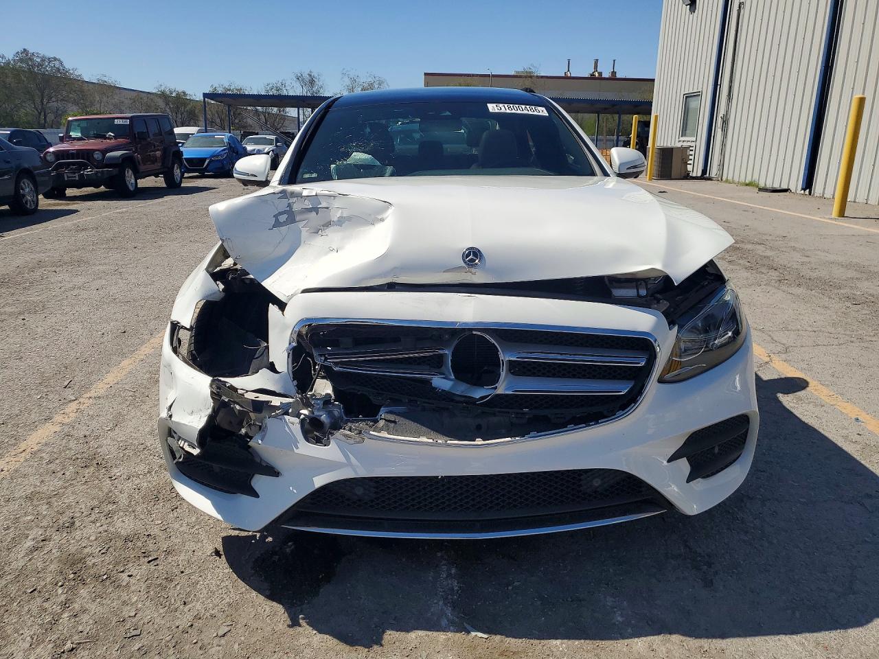 Mercedes-Benz E-Class 300