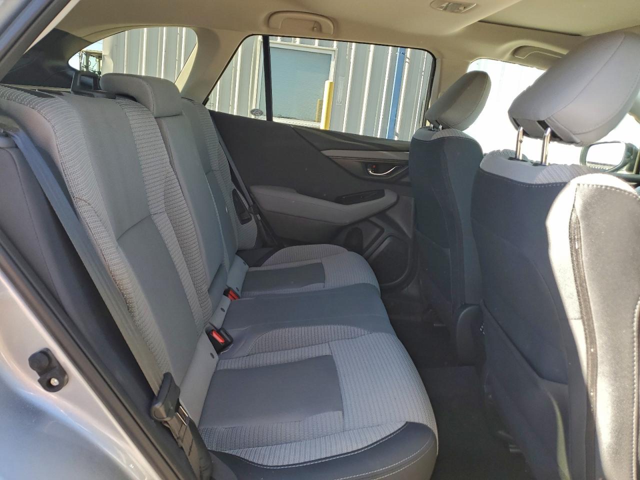Subaru Outback Premium