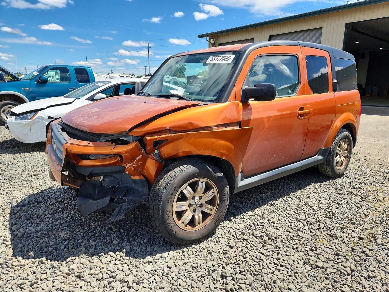 Salvage Honda Element Image