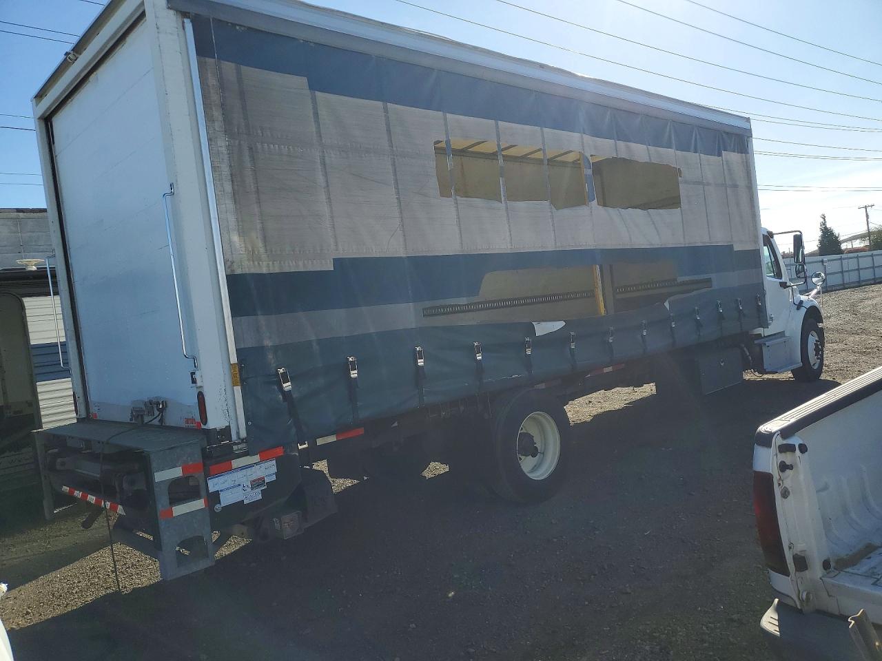 Freightliner M2 Unknown