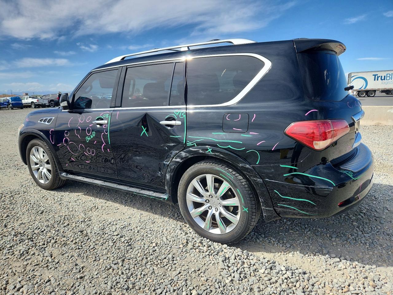 INFINITI Qx Base