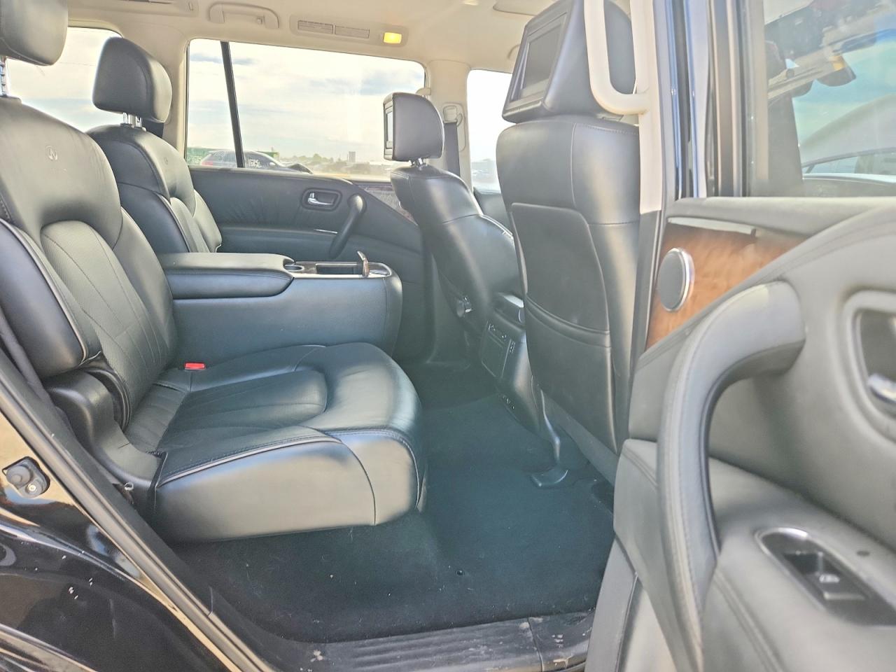 INFINITI Qx Base
