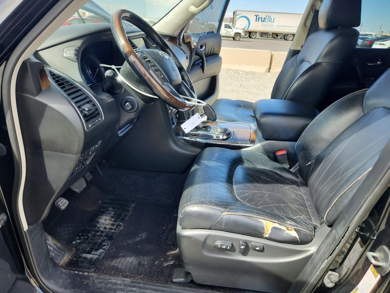 INFINITI Qx Base