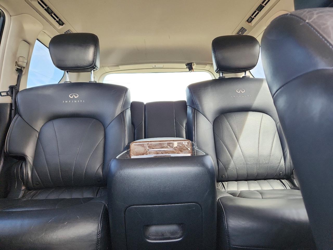 INFINITI Qx Base