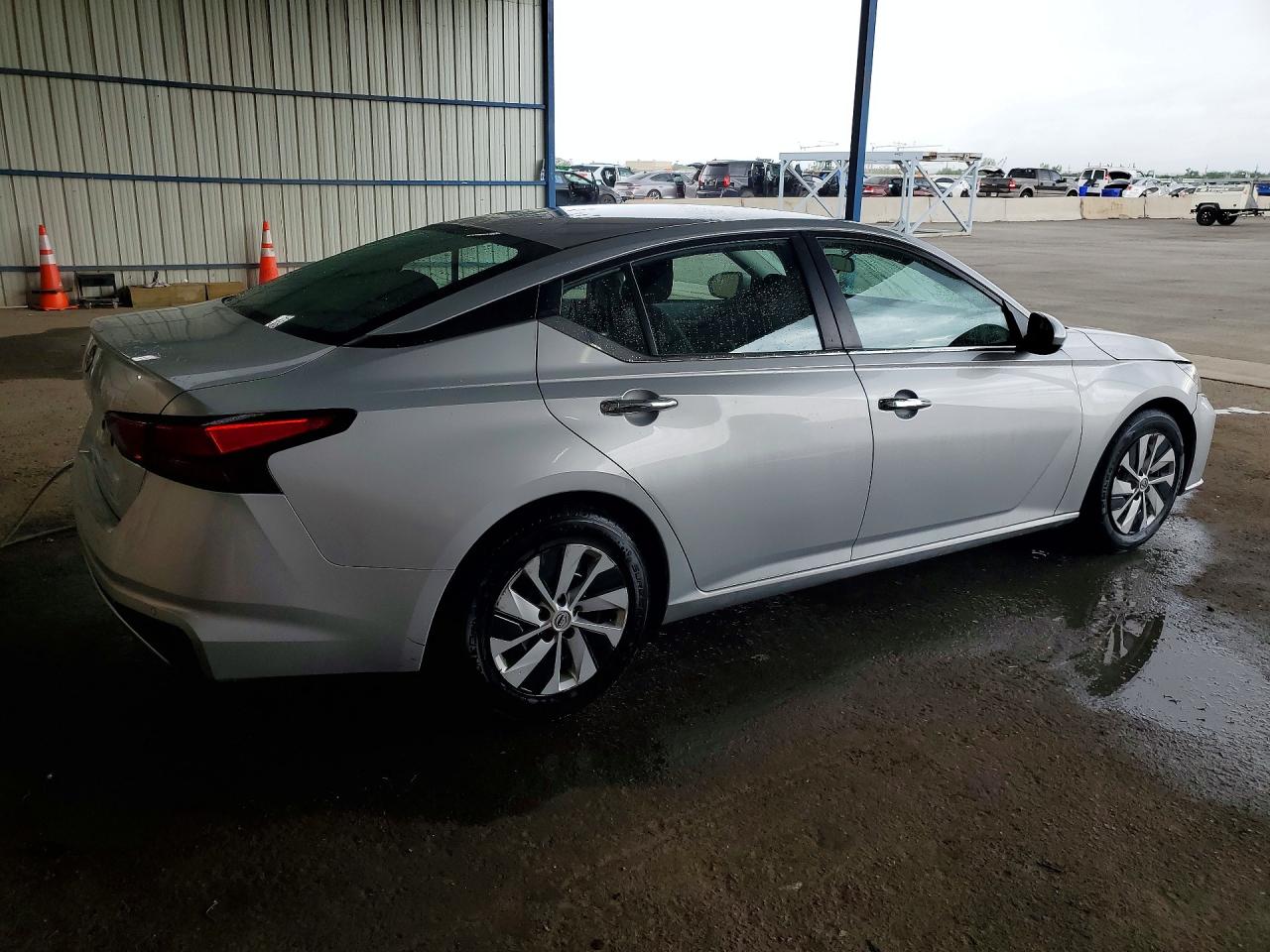 Nissan Altima S