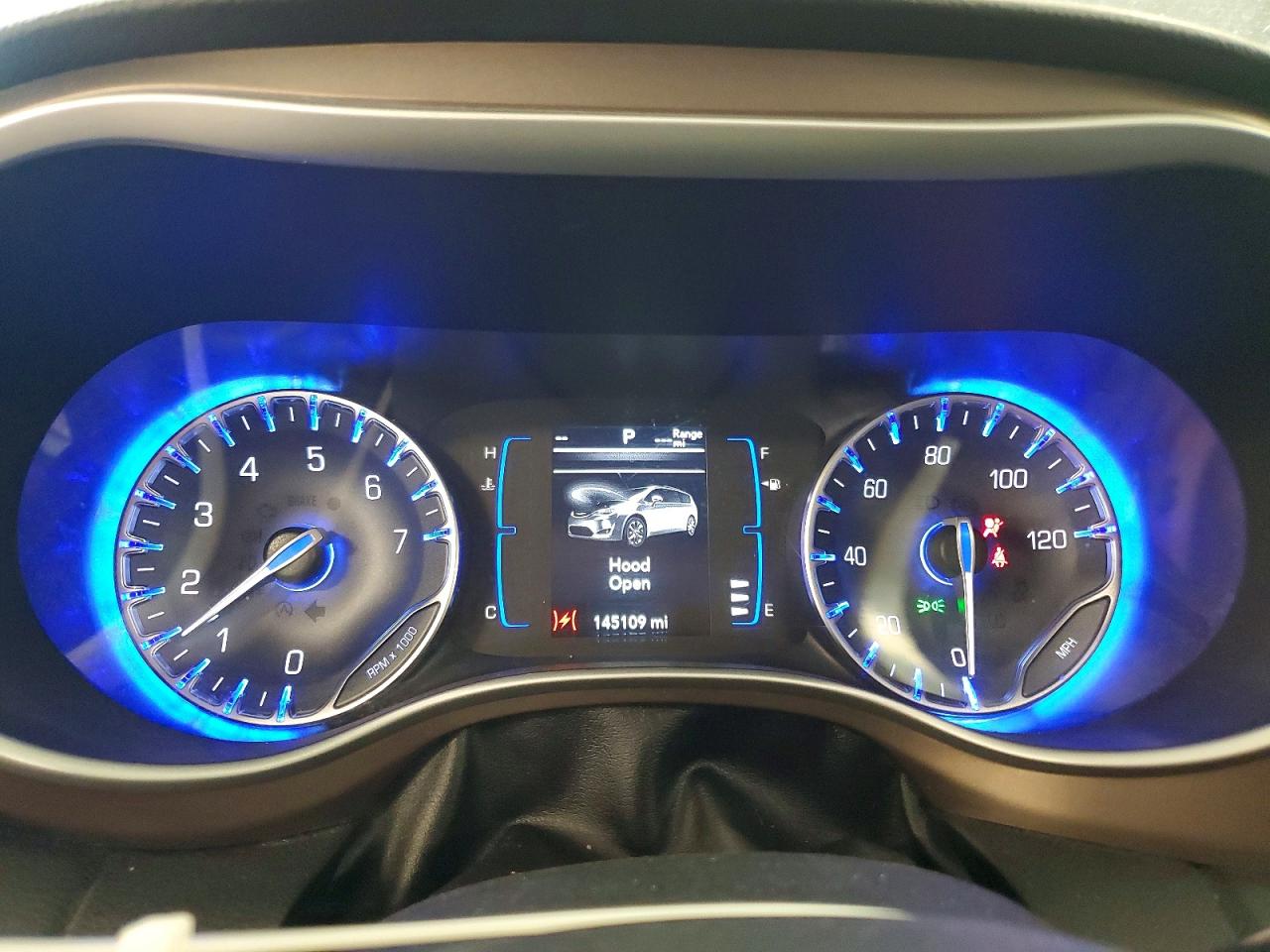 Chrysler Pacifica Touring L