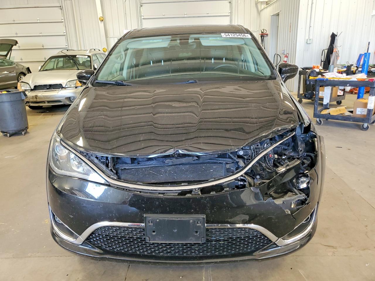 Chrysler Pacifica Touring L