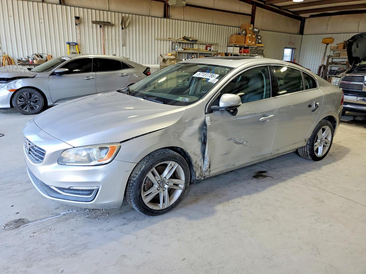 Salvage Volvo S60 Image