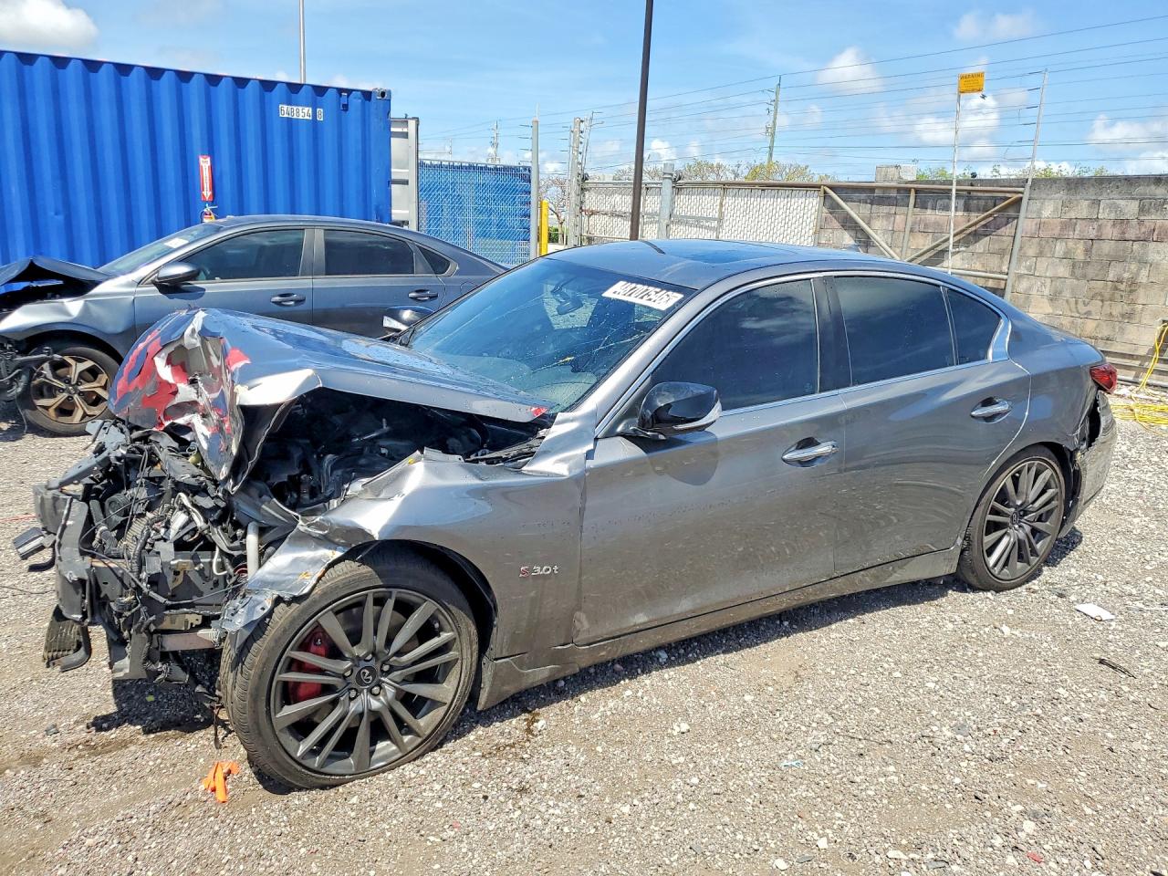 Salvage INFINITI Q50 Image