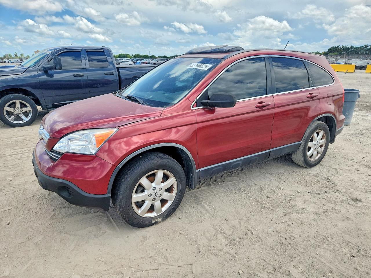 Salvage Honda Crv Image