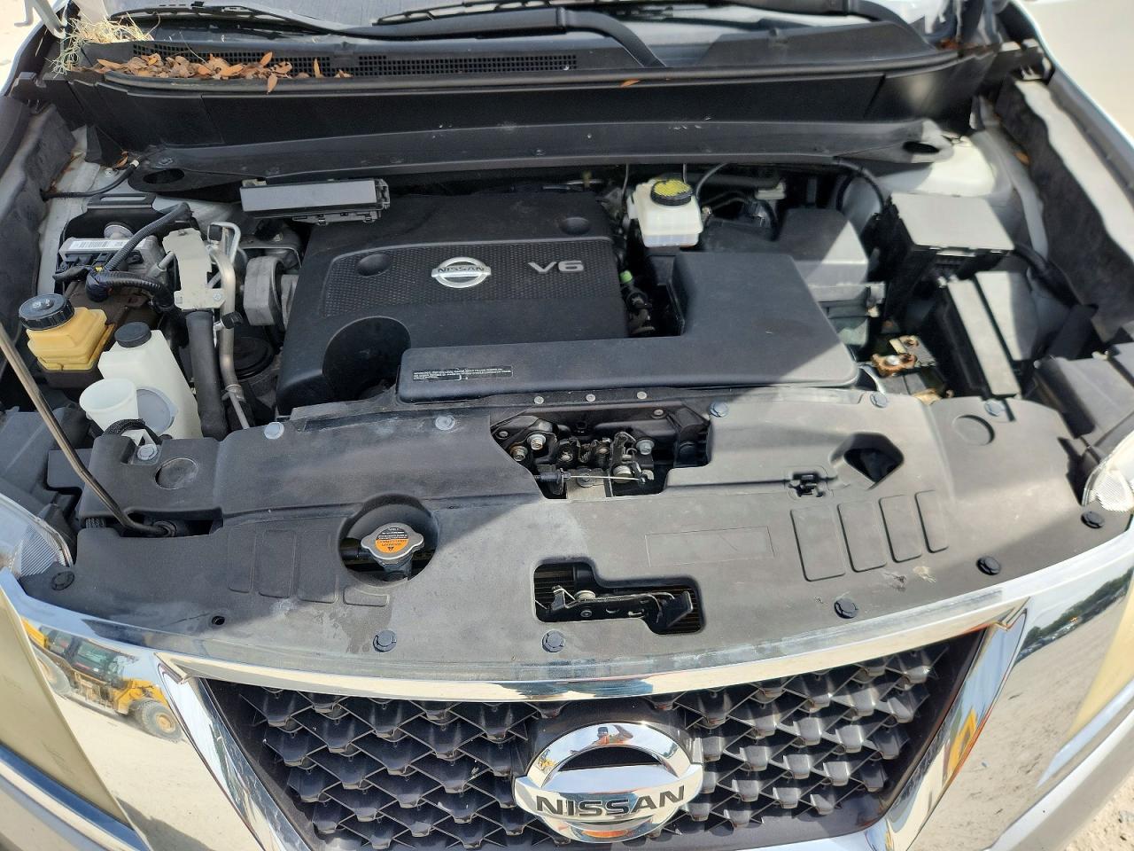 Nissan Pathfinder S