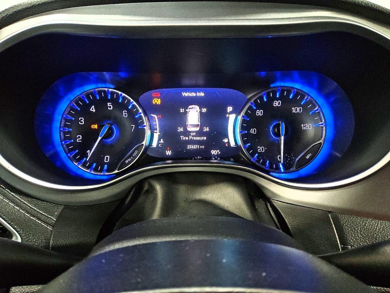 Chrysler Pacifica Limited