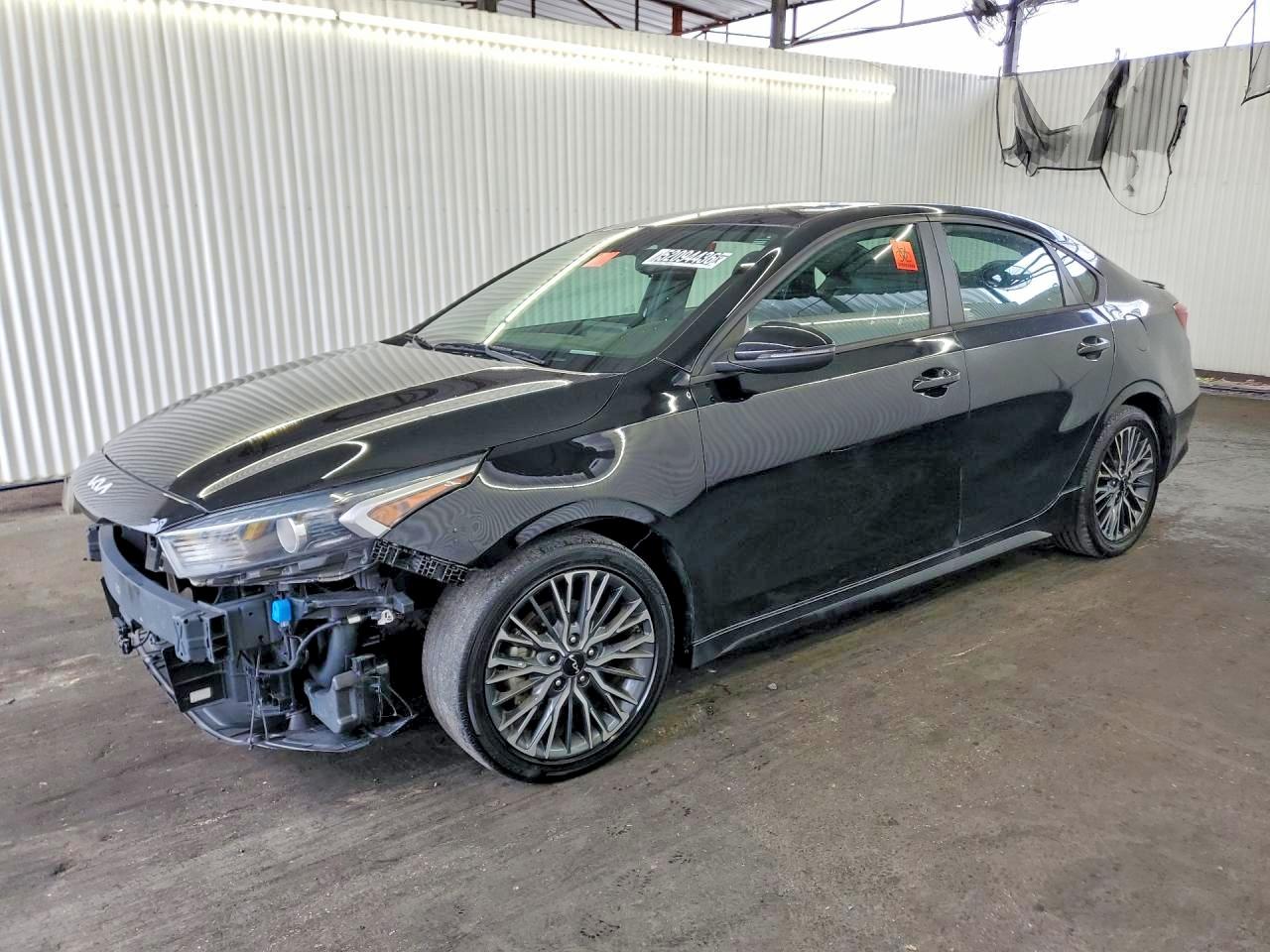 Salvage Kia Forte Image