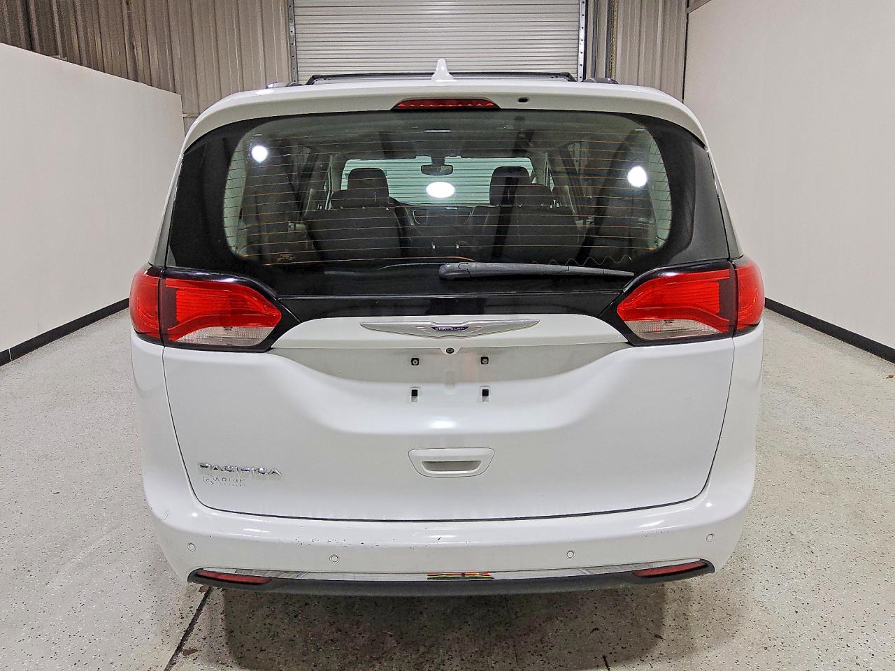 Chrysler Pacifica Touring L