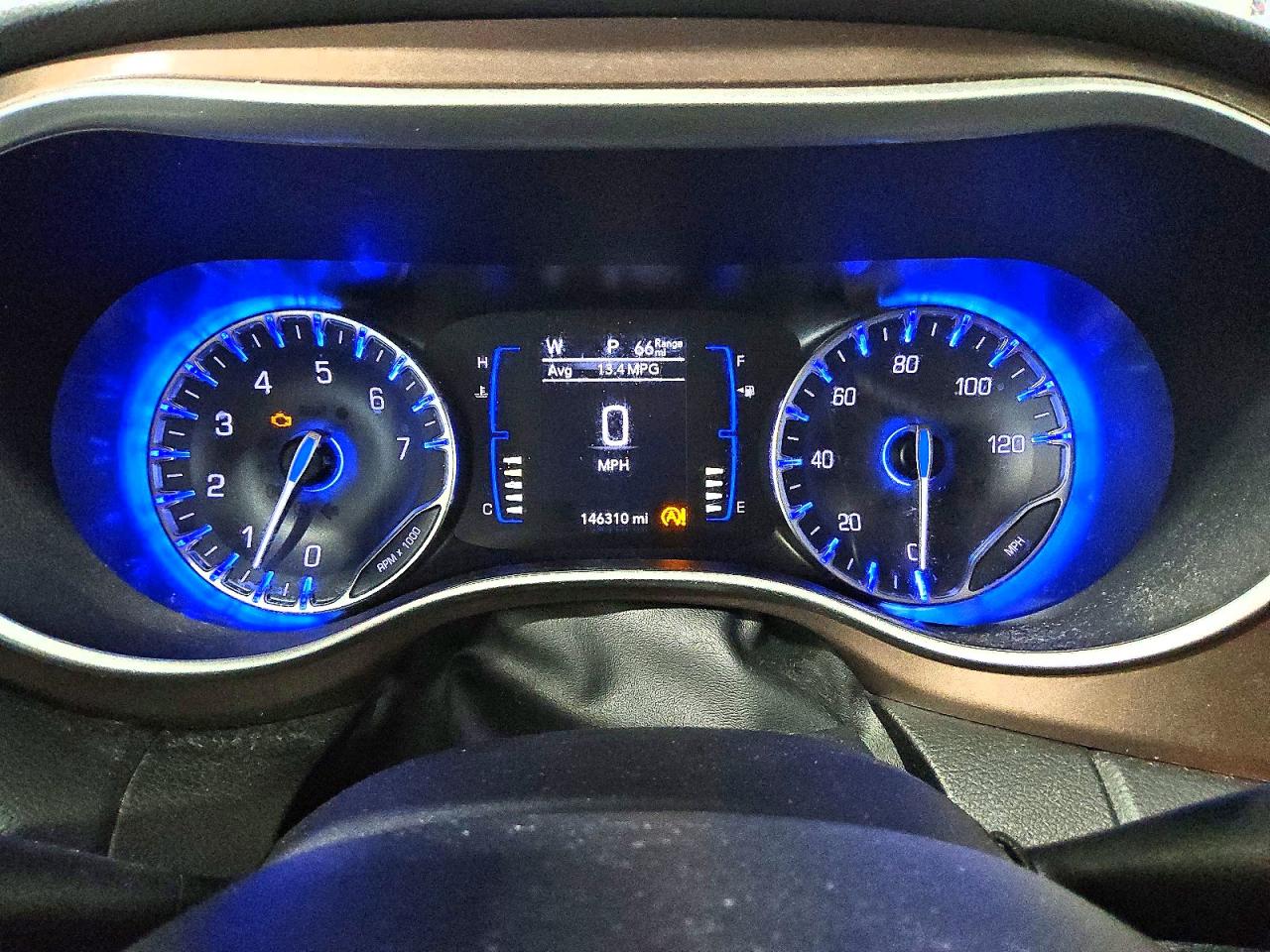 Chrysler Pacifica Touring L