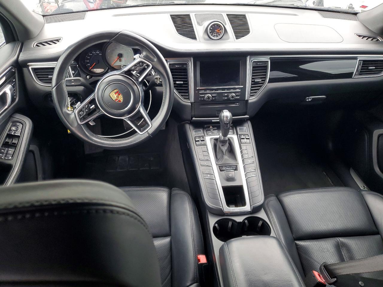 Porsche Macan S