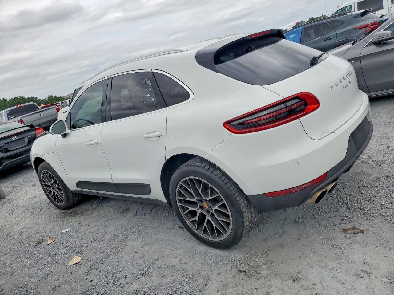 Porsche Macan S