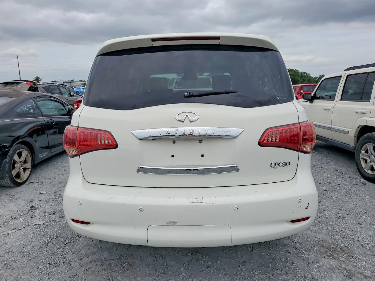 INFINITI Qx Base