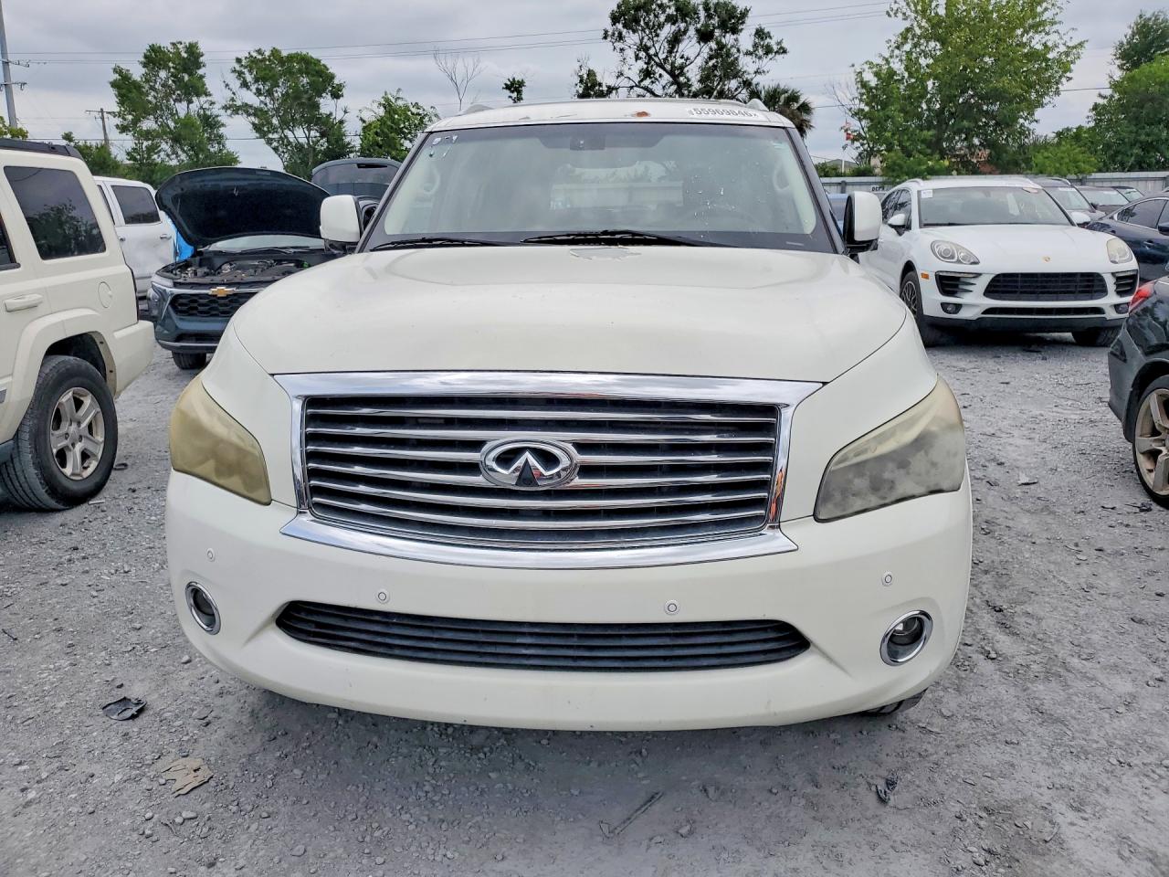 INFINITI Qx Base